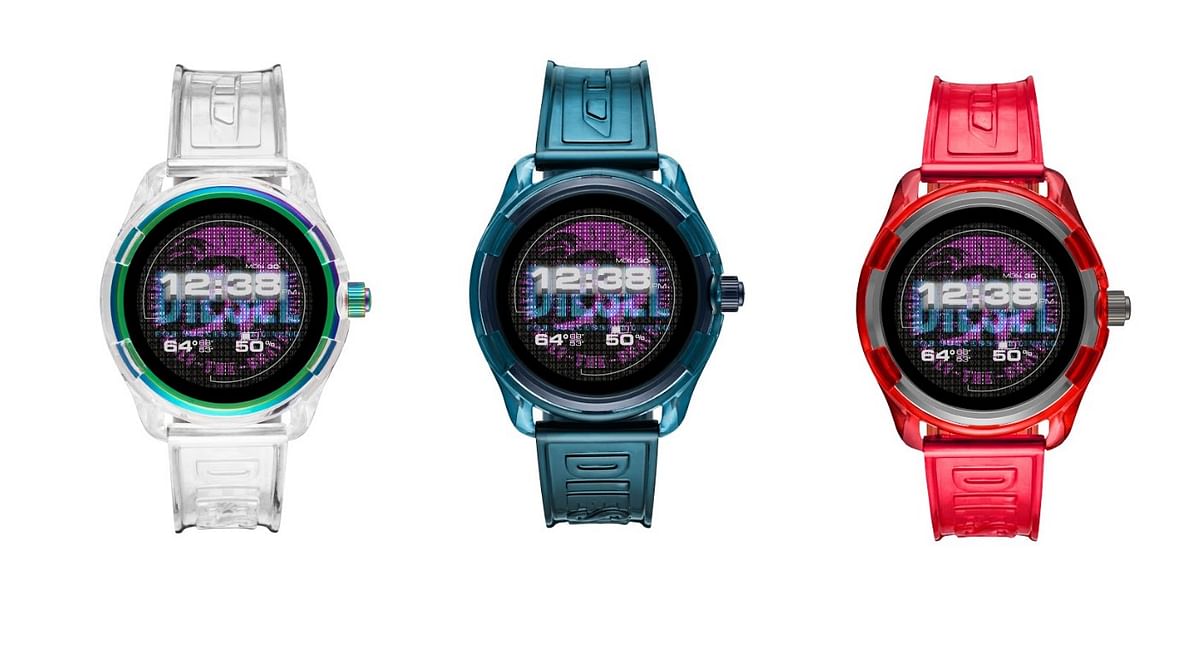 Gadgets Weekly: Diesel On Fadelite smartwatch, Fujifilm X-S10 and more