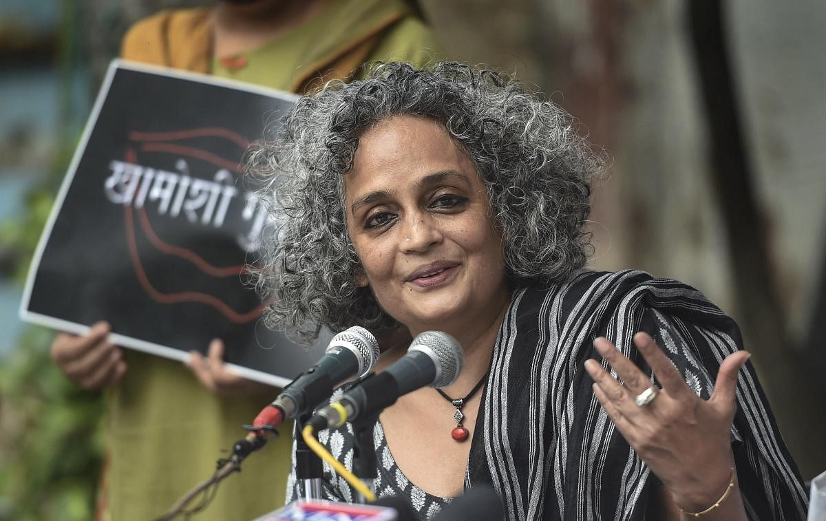 New laws will break the backbone of Agri sector: Arundhati Roy