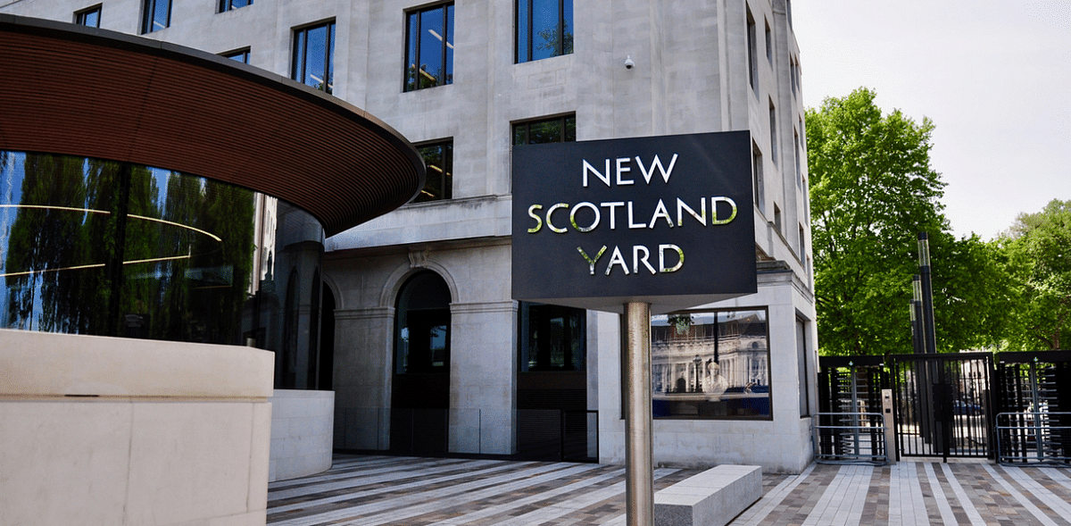 Scotland Yard celebrates its first-ever Sikh female police officer
