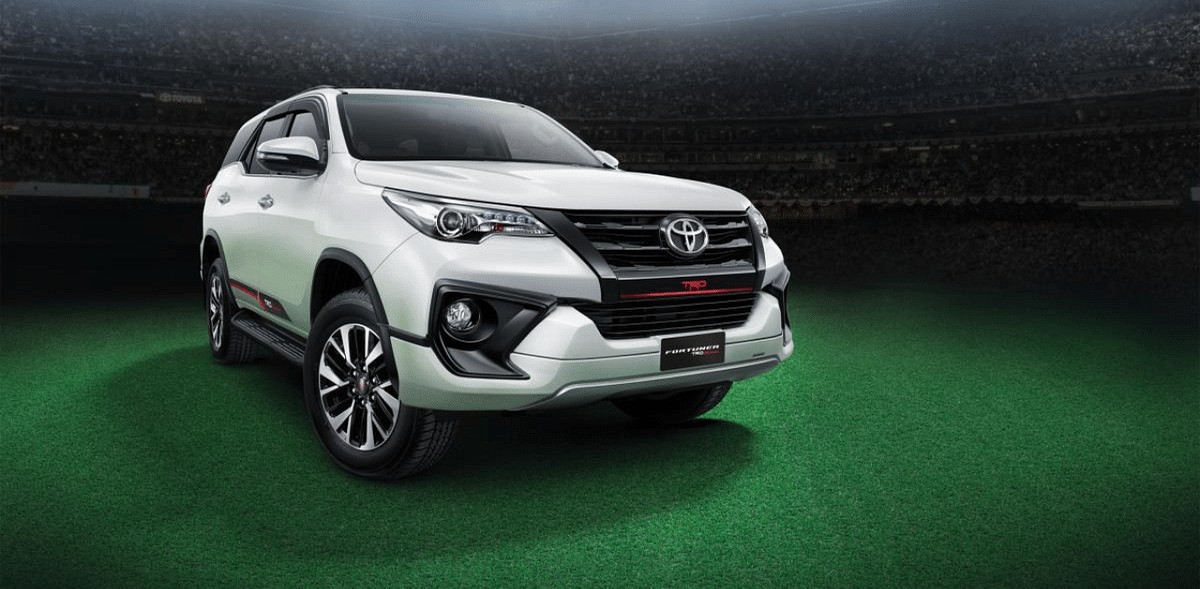 Toyota gets over 5,000 bookings for new Fortuner range