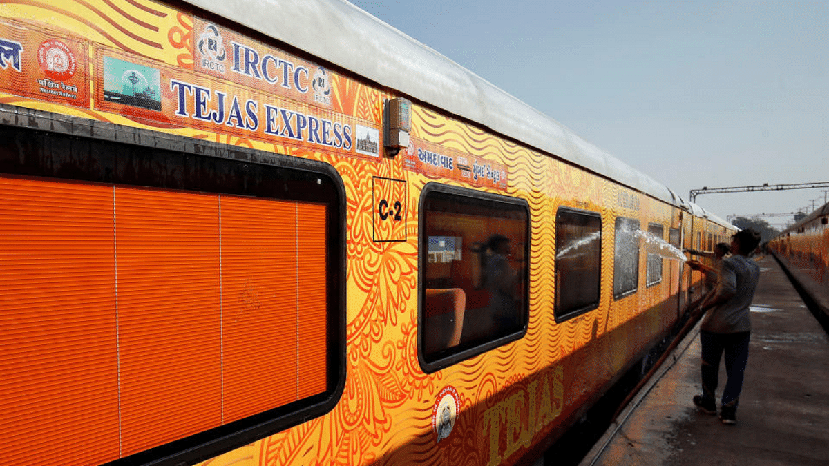 Indian Railways to roll out Tejas sleeper coaches; 500 to be manufactured in FY 21-22