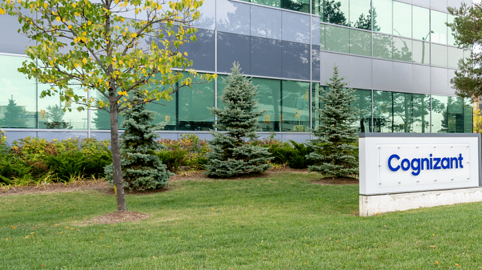 Cognizant announces bonus, promotions for employees