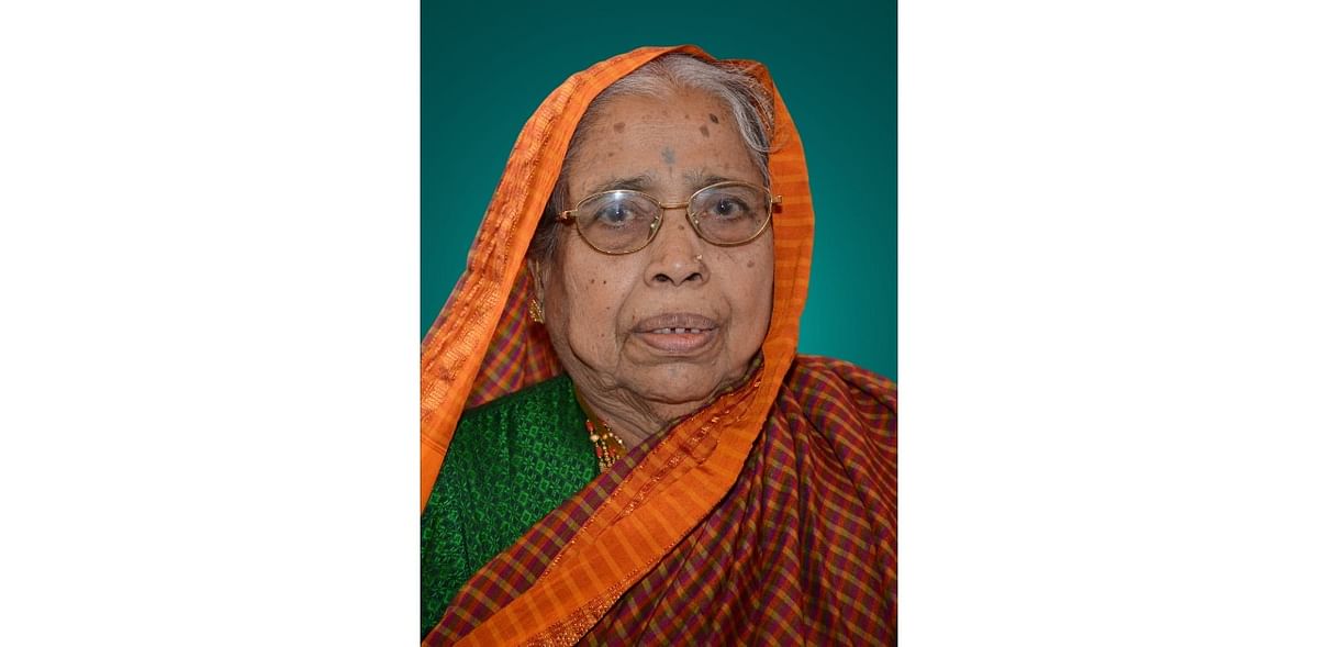 Suresh Angadi's mother passes away at 92