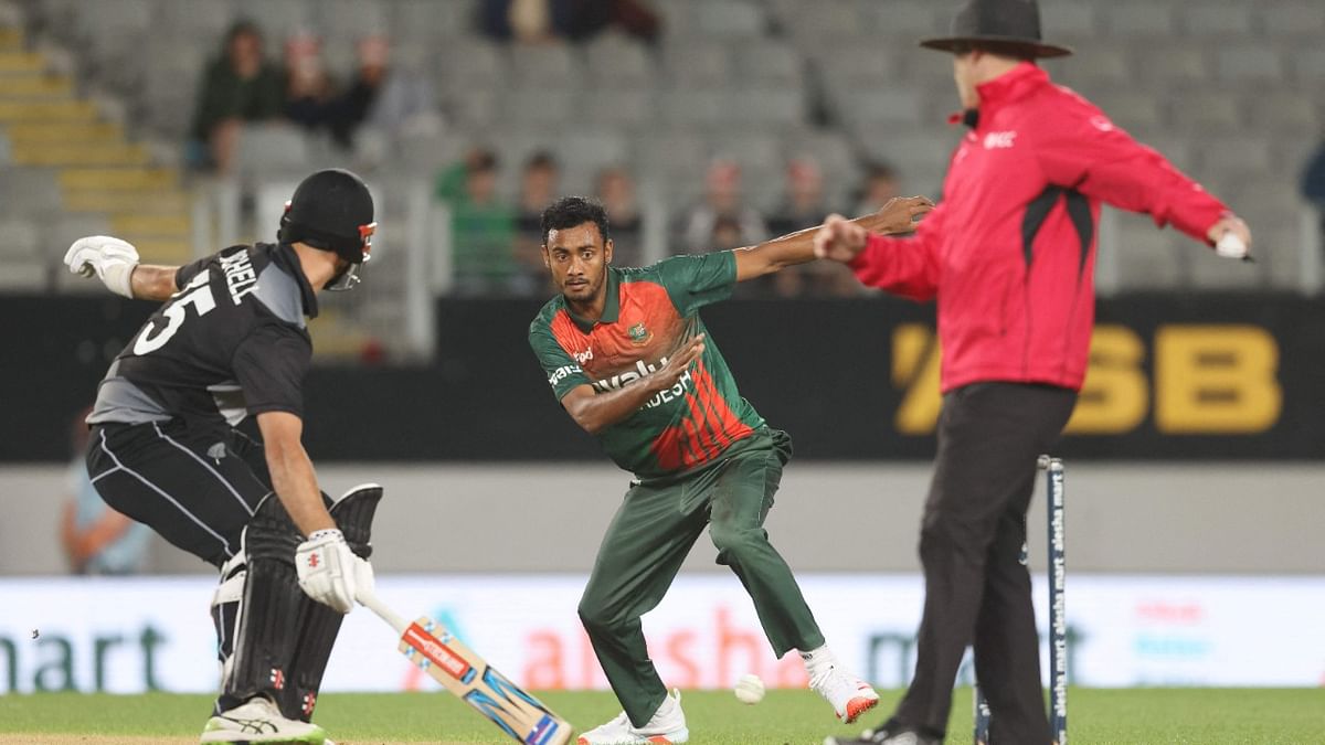 Bangladesh win toss, choose to bowl against New Zealand in rain-hit T20