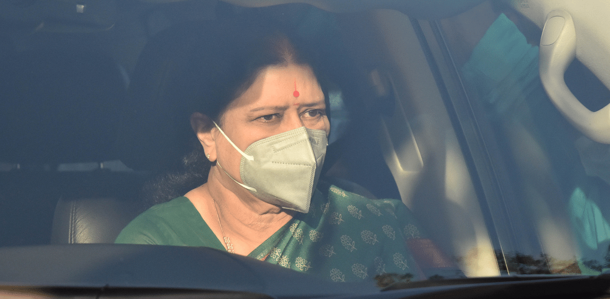 TN Polls: Sasikala’s name missing from voters’ list