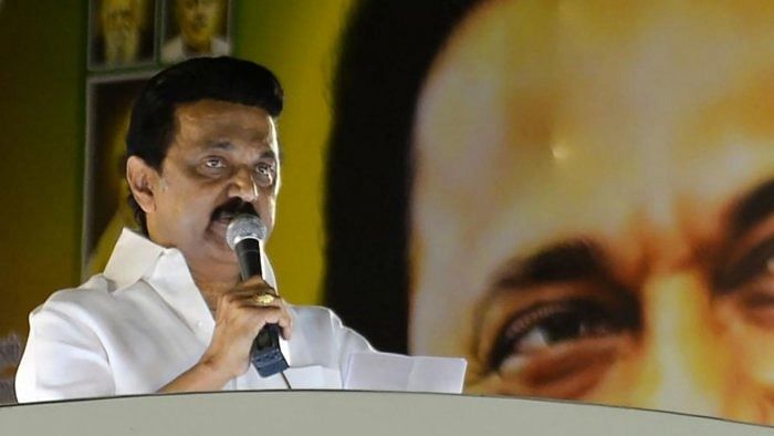 DMK complains to EC against 'unauthorised' entry of persons, vehicles in strong room campuses