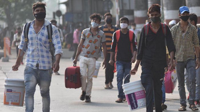 Covid-19 crisis: Migrant workers face food subsidy struggles amid pandemic, stick to cities