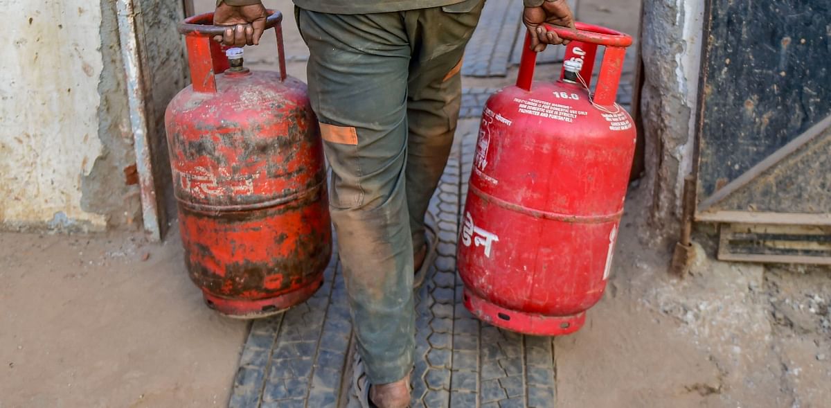 3 kids among 8 dead after LPG cylinder explodes in Uttar Pradesh