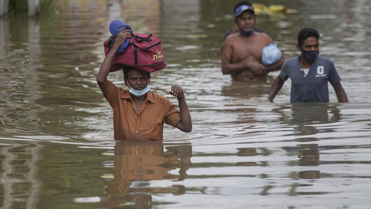 Floods and mudslides kill 6, another 5 missing in Sri Lanka