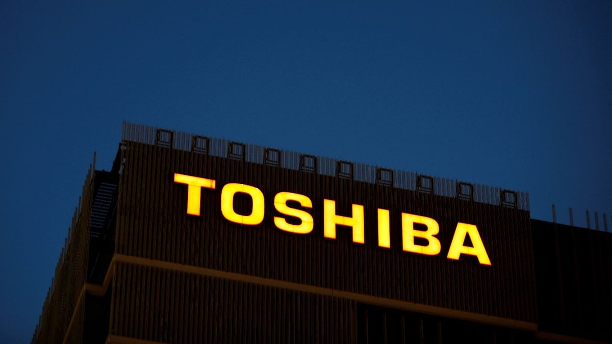 Toshiba blames woes on former CEO's 'confrontational approach' to shareholders