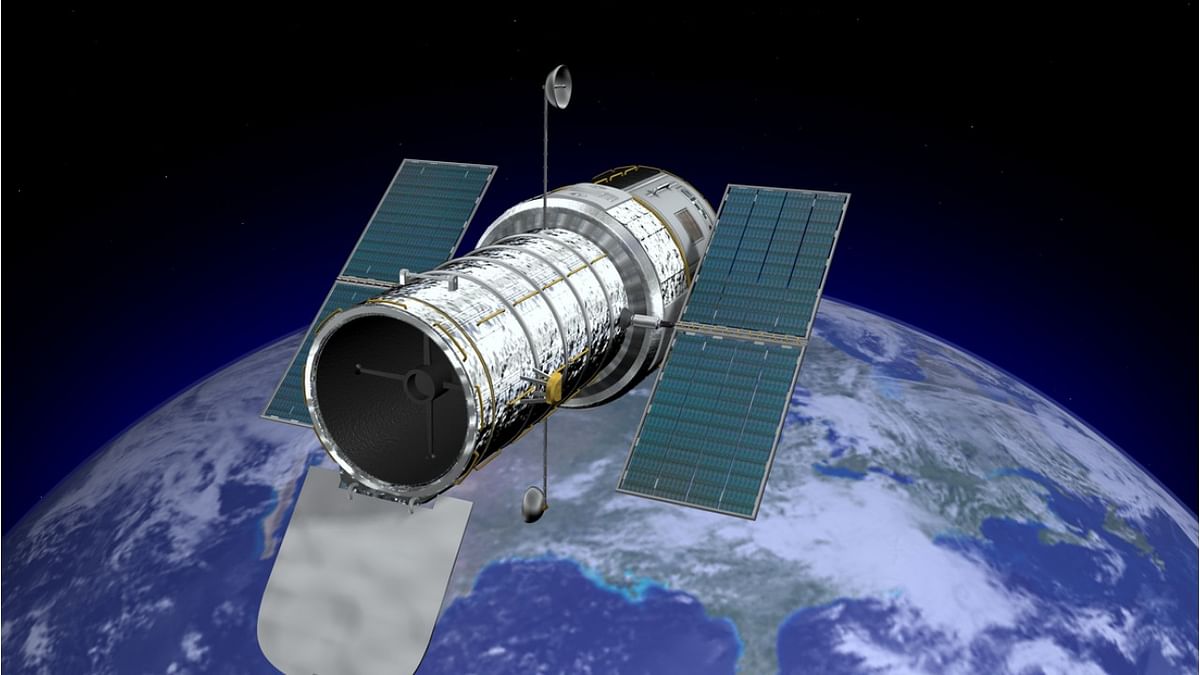 NASA reports trouble with Hubble Space Telescope