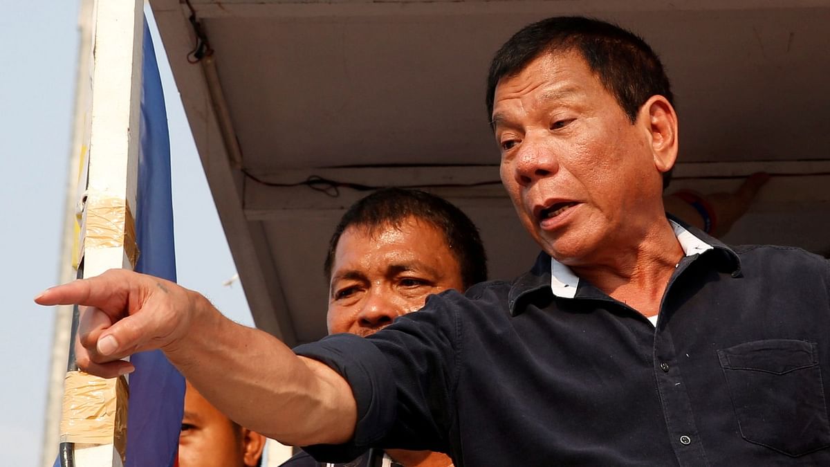 Philippines' Duterte threatens those who refuse the Covid-19 vaccine with jail