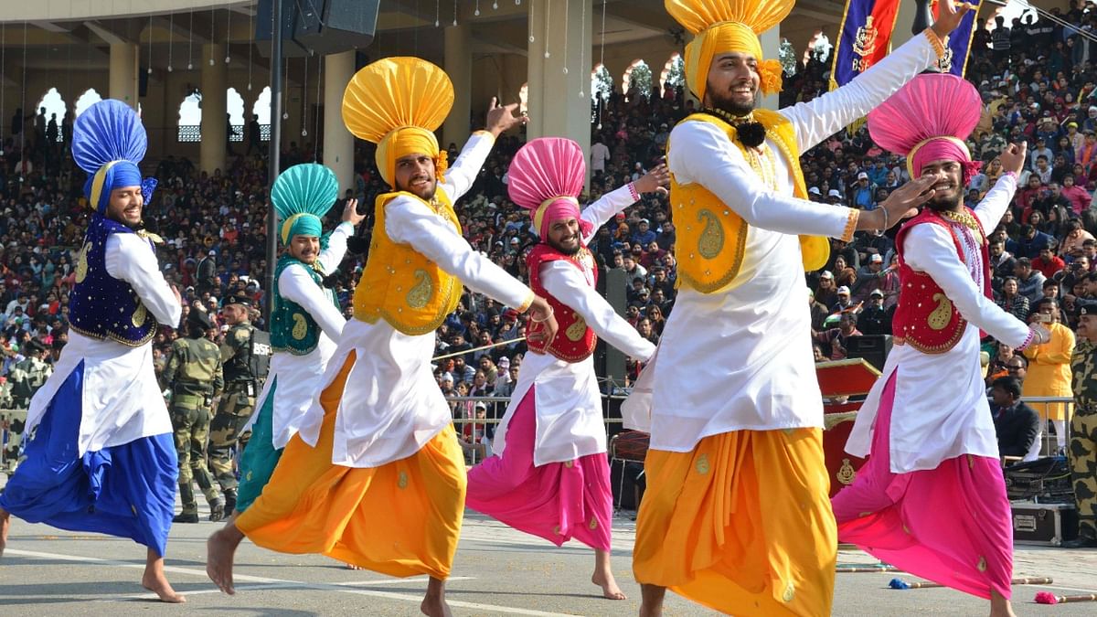 A graceful place where bhangra and Bollywood meet