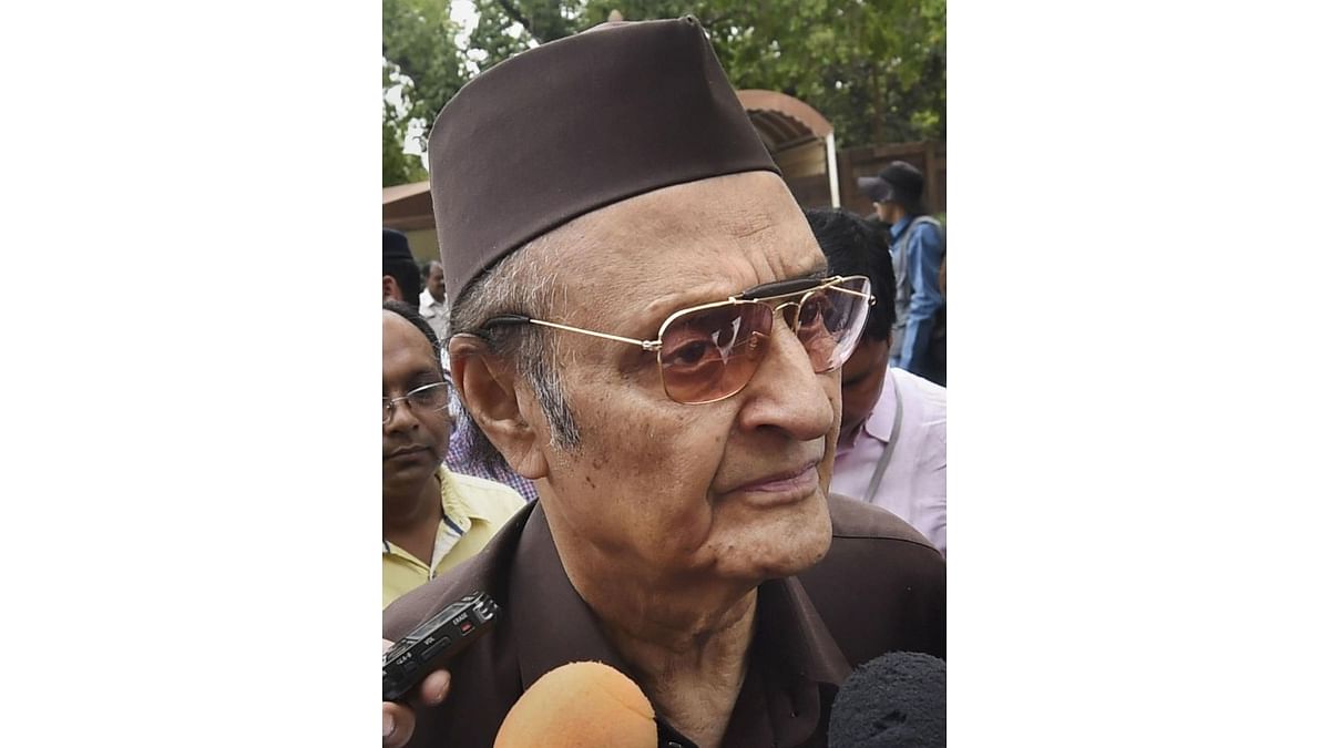 PM's meeting with J&K leaders 'positive' step; Centre must restore statehood before assembly polls: Karan Singh