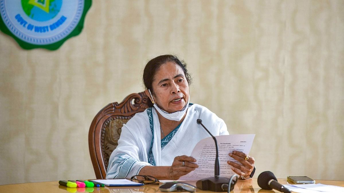 Mamata Banerjee thanks medical fraternity for tireless service during Covid pandemic on Doctors' Day