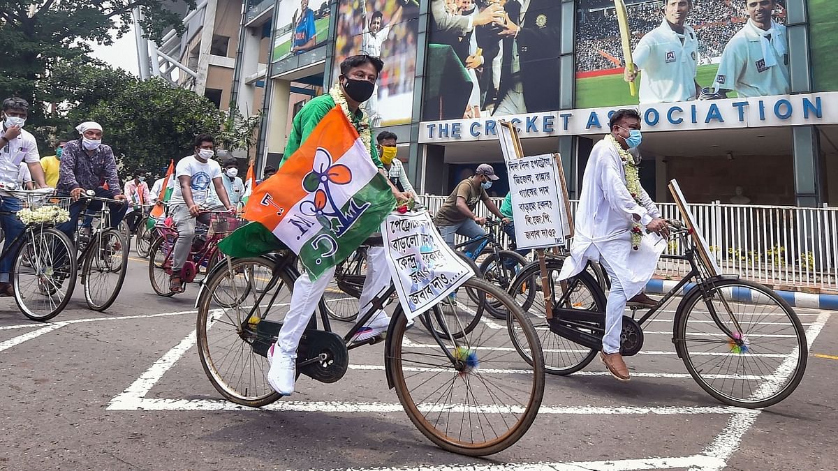 TMC minister cycles 38 km to assembly as petrol price crosses Rs 100 in Kolkata