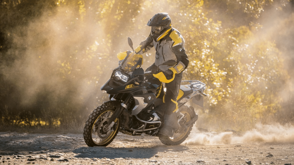 BMW Motorrad launches R 1250 GS, R 1250 GS Adventure motorbikes 