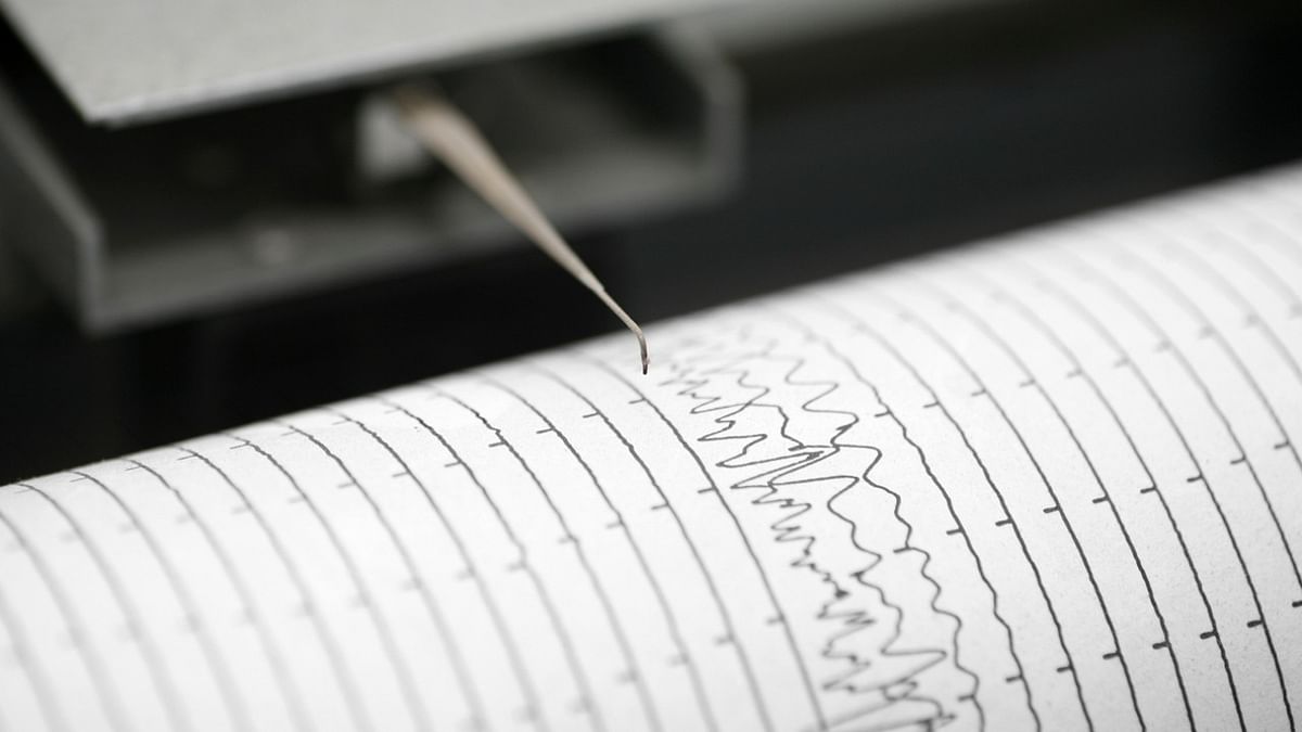 Earthquake of magnitude 6.2 strikes off Indonesia coast 
