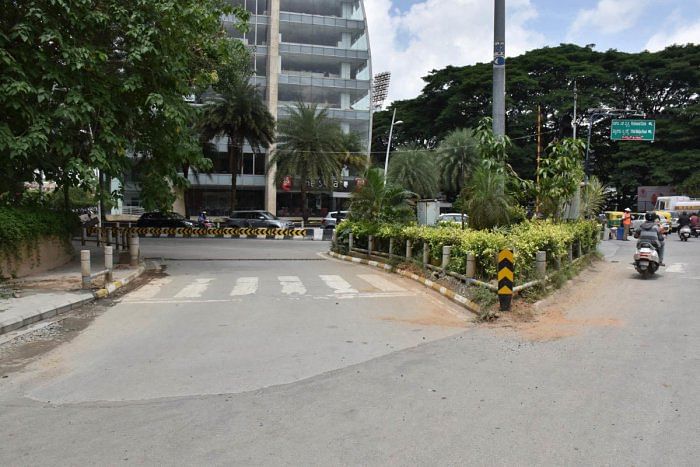 DH impact: ‘No free left’ signboard reinstalled at Siddalingaiah Circle