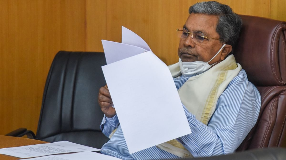 Siddaramaiah accuses Centre of betraying Kannadigas; calls Yediyurappa a 'mouse' over IBPS language row