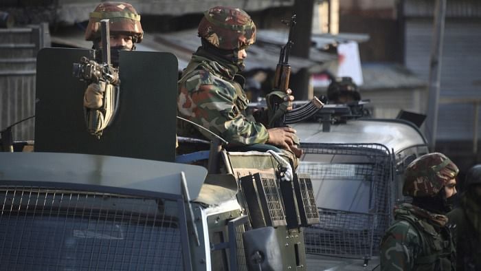 Two militants killed, jawan injured in encounter in Bandipora in north Kashmir