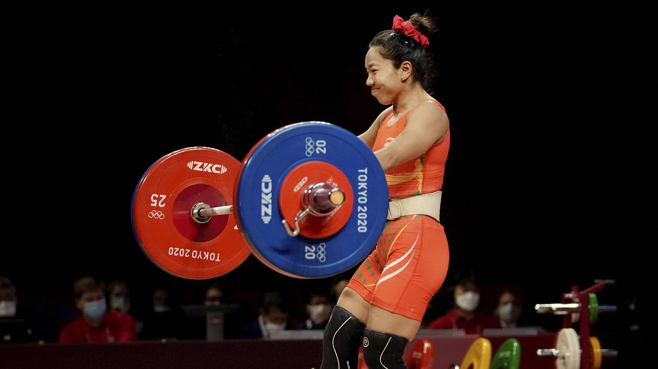 Clock ticking as 90kg snatch lift continues to elude Mirabai Chanu