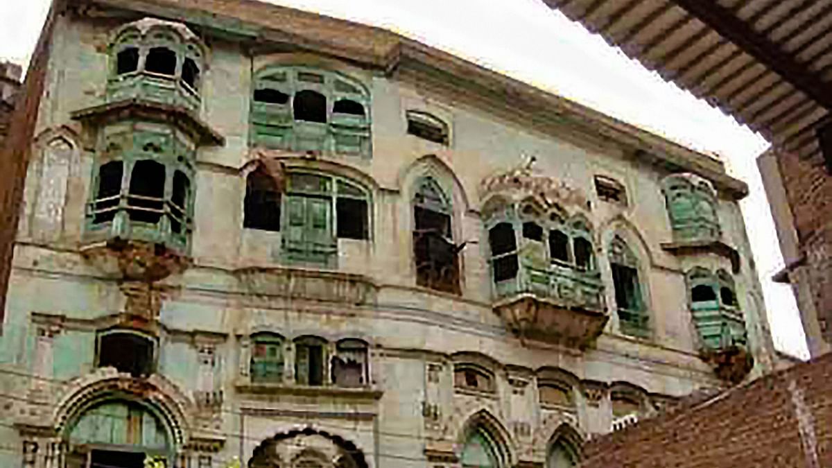 Heavy rains in Peshawar damage ancestral houses of film icons Raj Kapoor, Dilip Kumar