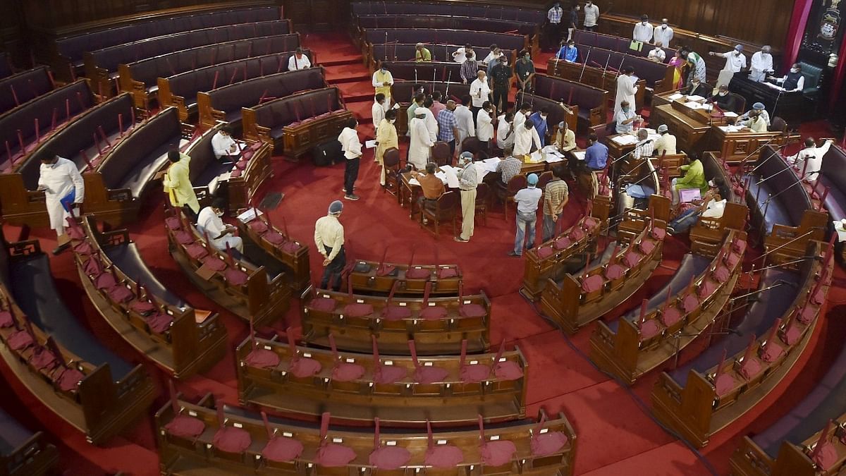 Congress members walk out of Himachal Assembly over backdoor appointment issue