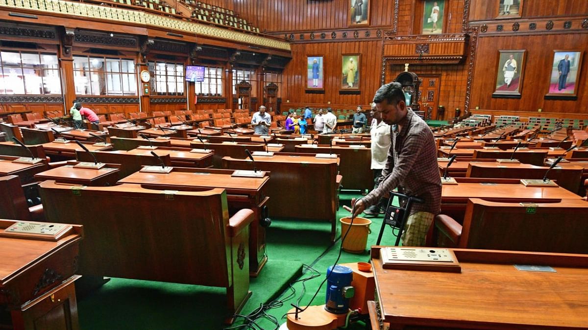 Karnataka Assembly sat for highest number of days in 2020; Kerala tops ordinance list