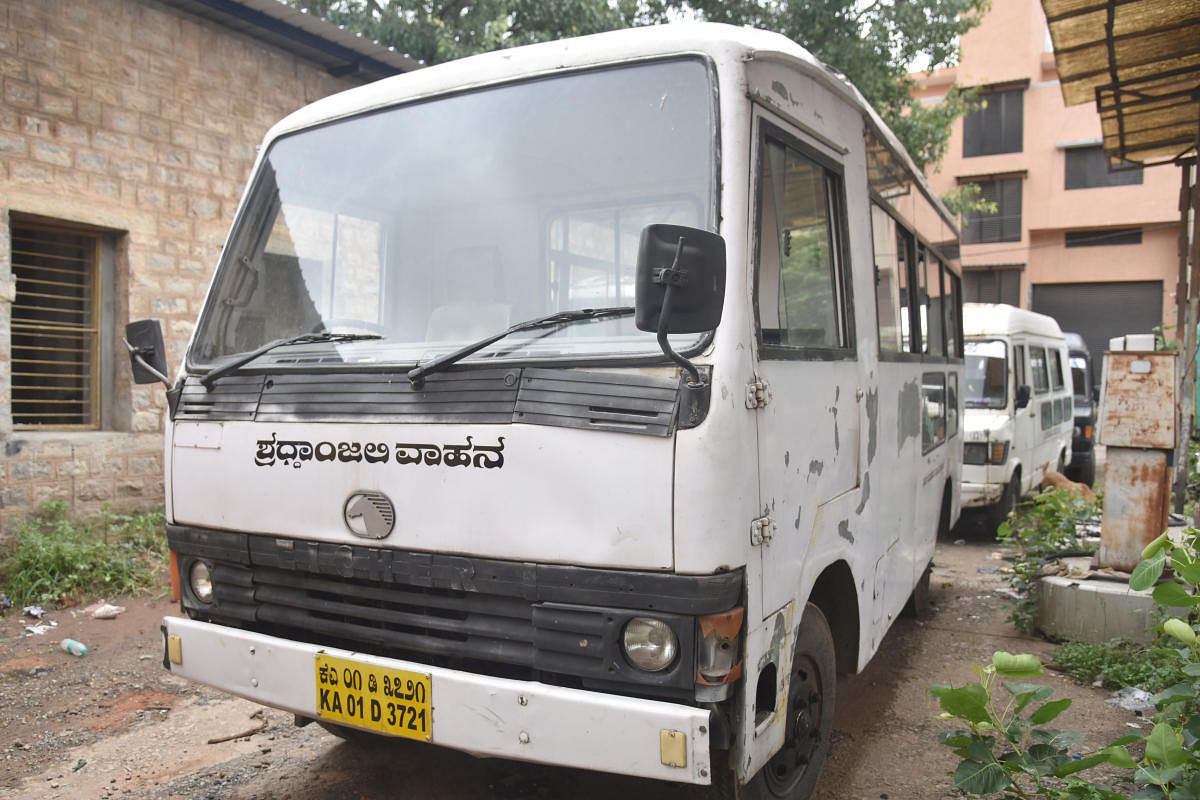 BBMP's free hearse service ferries 270 bodies every day