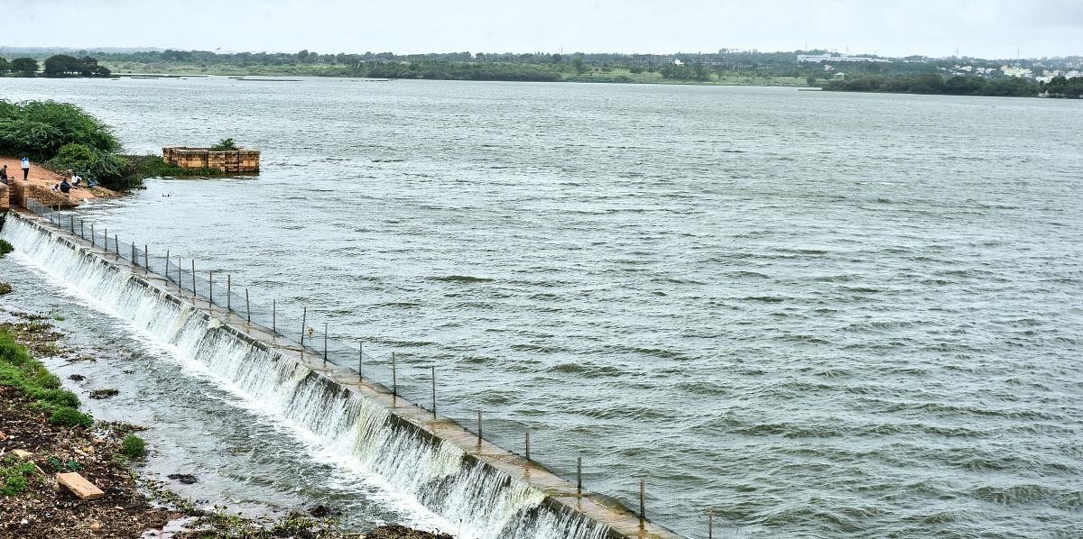 Unrelenting rain triggers flood alarm in Krishna basin