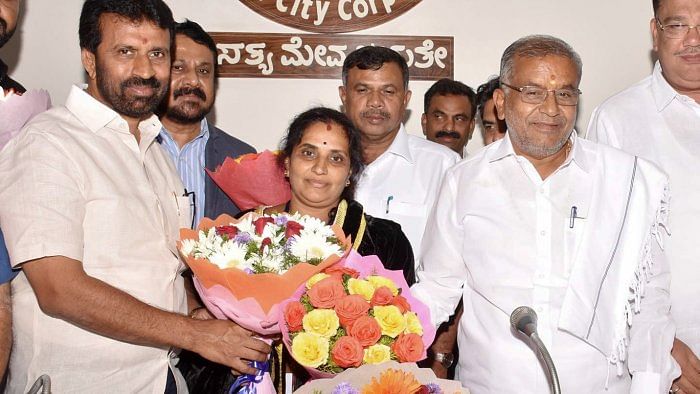 BJP's Sunanda Palanetra becomes Mysuru Mayor