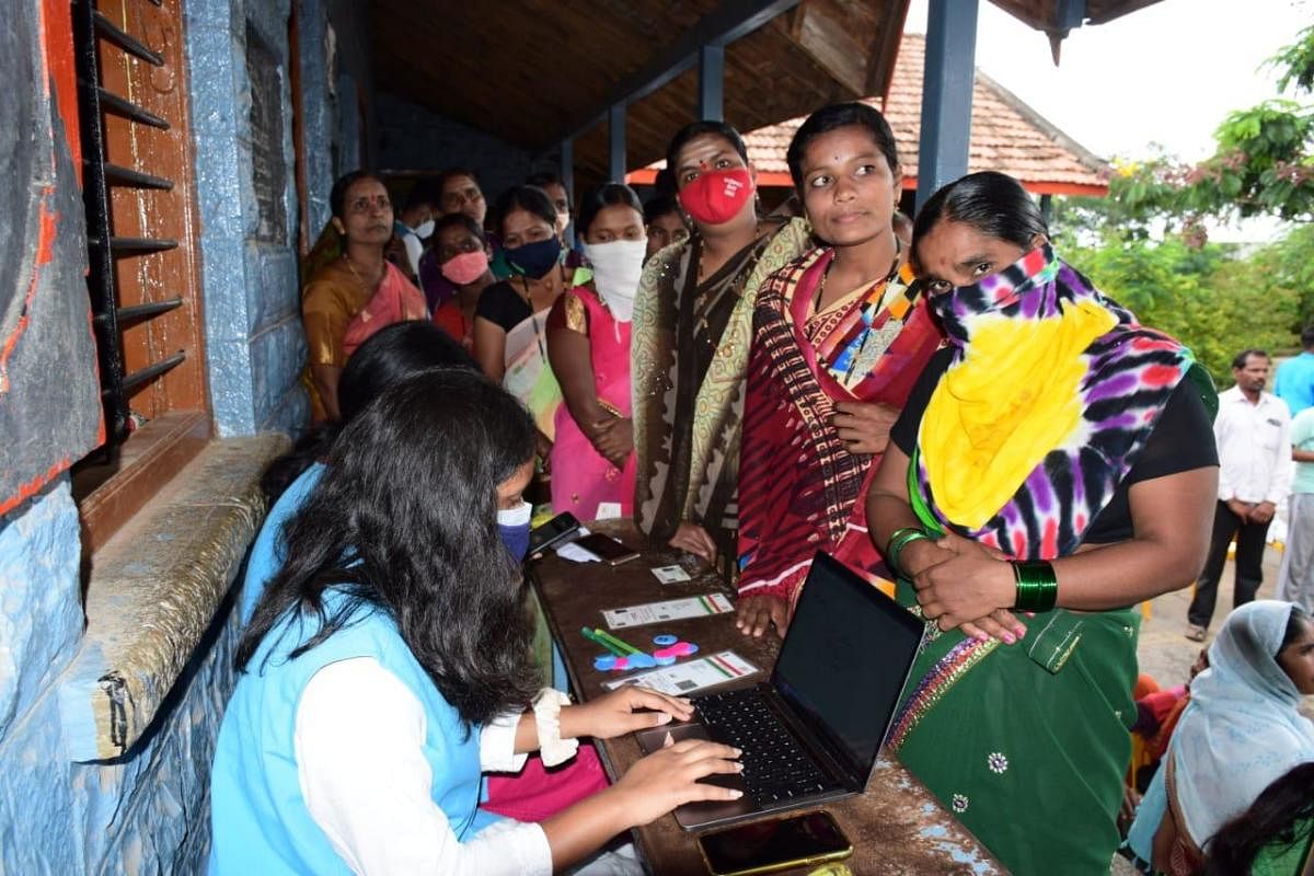 Bengaluru students conduct vaccination camps in villages