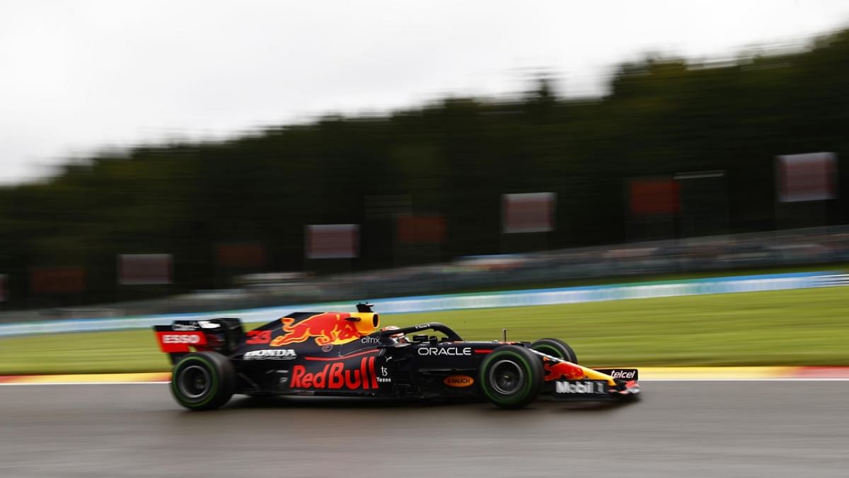 Max Verstappen masters rain to claim Belgian Grand Prix pole, Russell in second