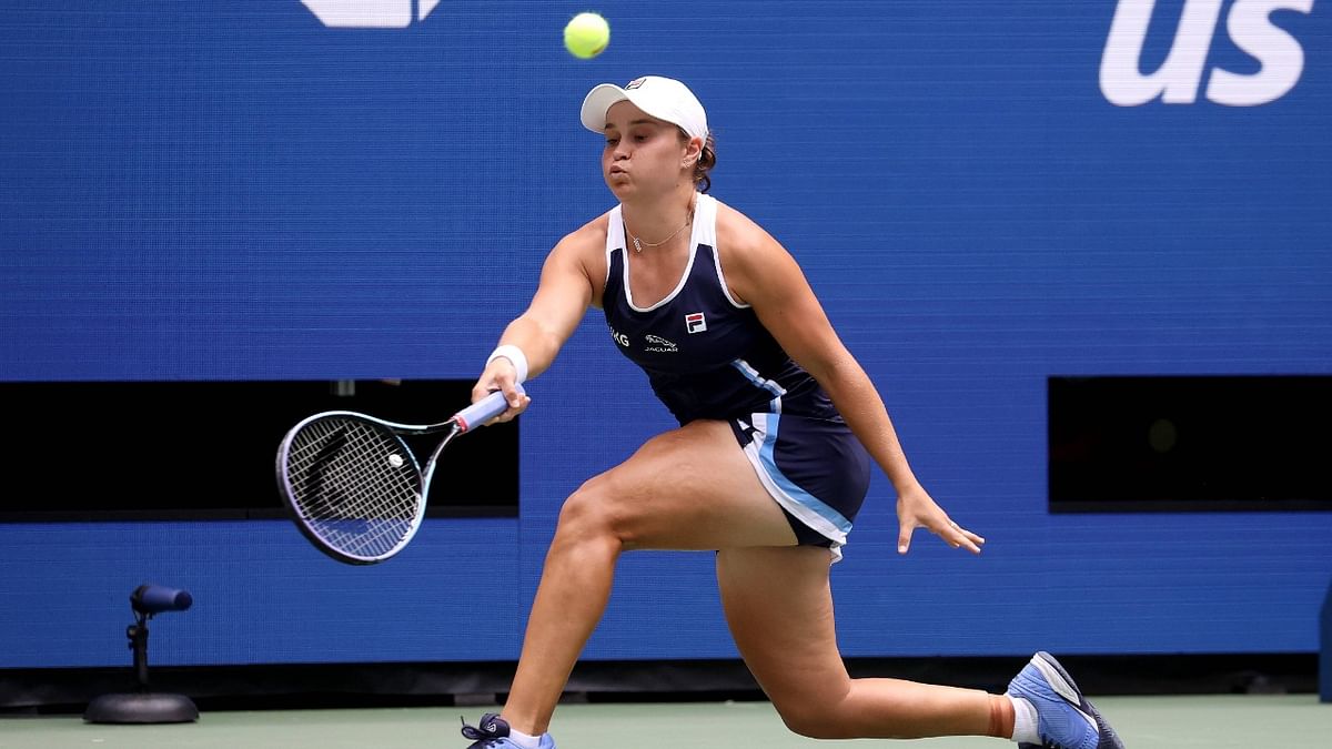 Top-ranked Barty advances to second round of US Open