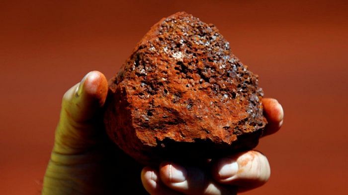 NMDC slashes iron ore prices by Rs 1,000/tonne