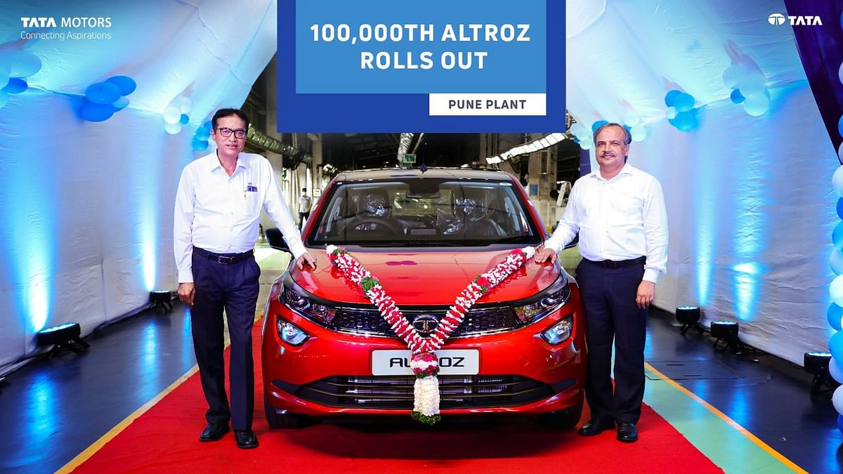 Tata Motors rolls out 1,00,000th unit of Altroz from Pune plant