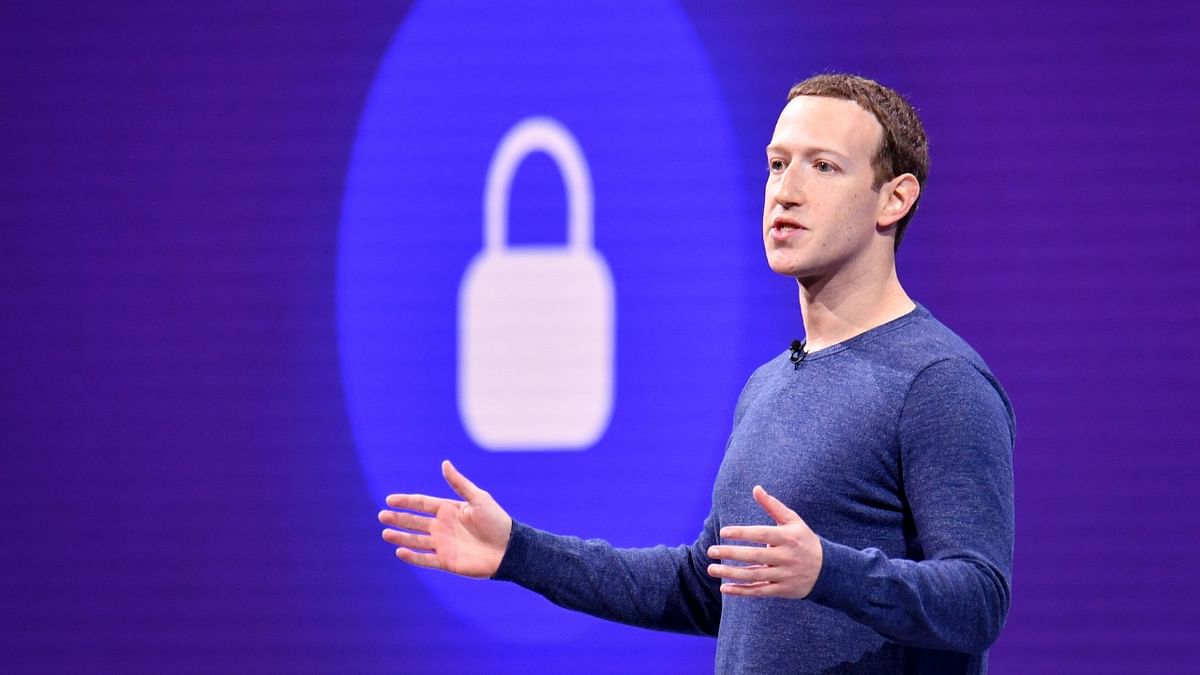 Zuckerberg’s early notes on privacy now haunt Facebook in suit