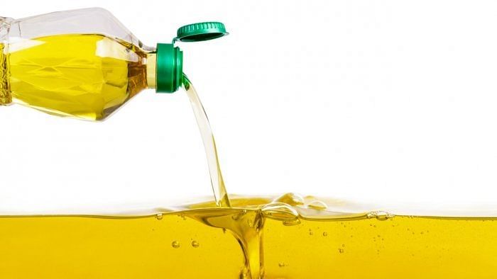 India's edible oil import jumps 63% in September to record 16.98 lakh tonnes on record palm oil shipment: SEA