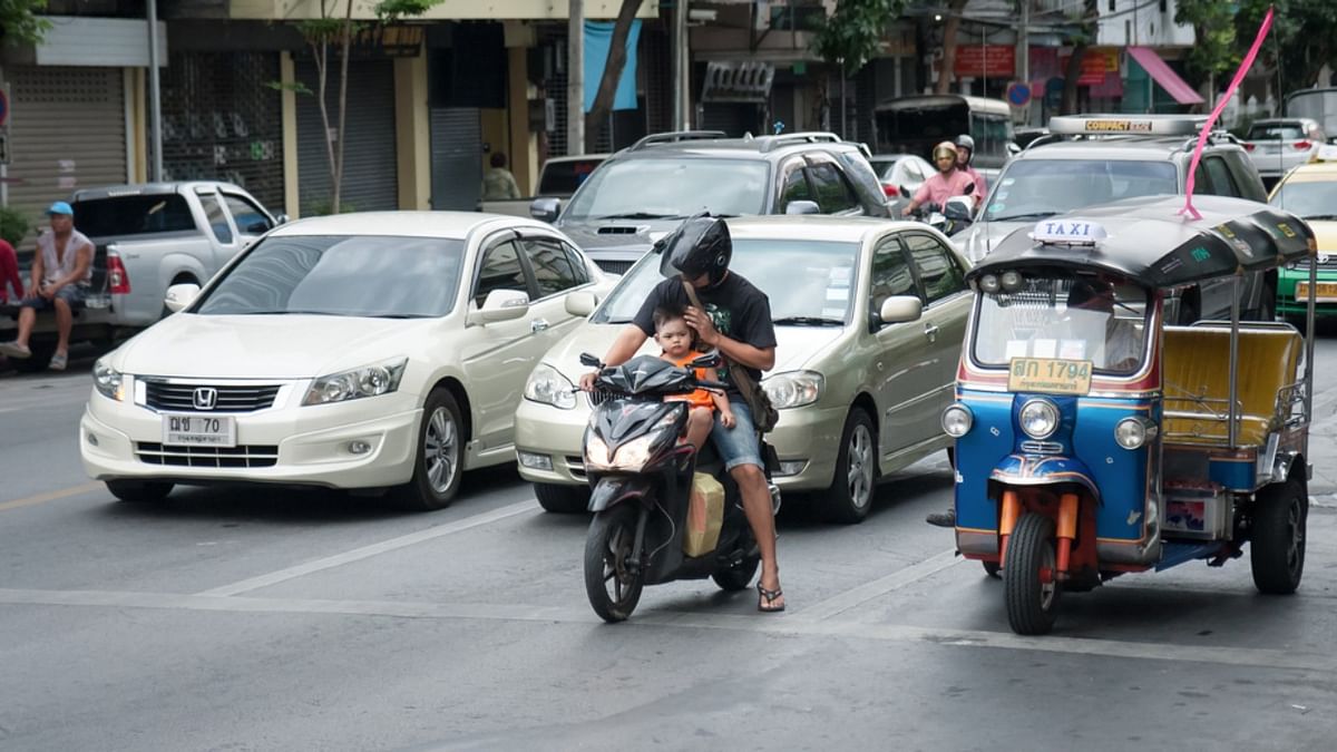 Centre proposes new rules to make helmets mandatory for child pillion riders