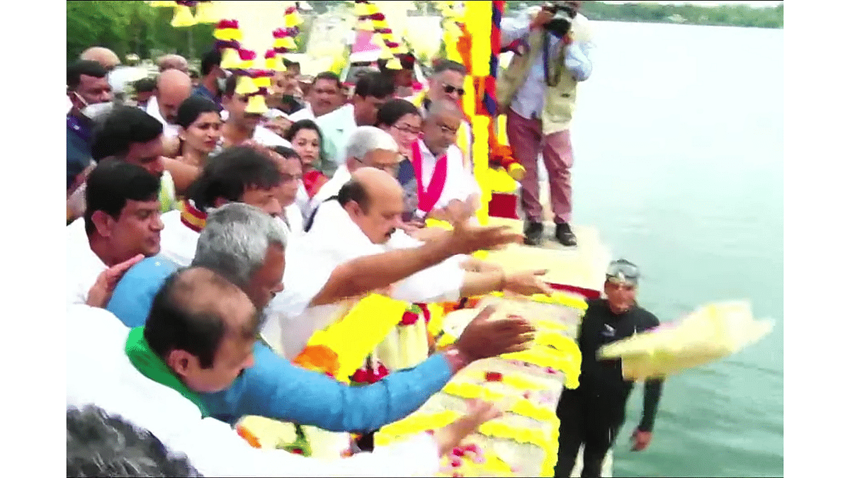 Karnataka CM Bommai offers bagina at KRS, Kabini dams