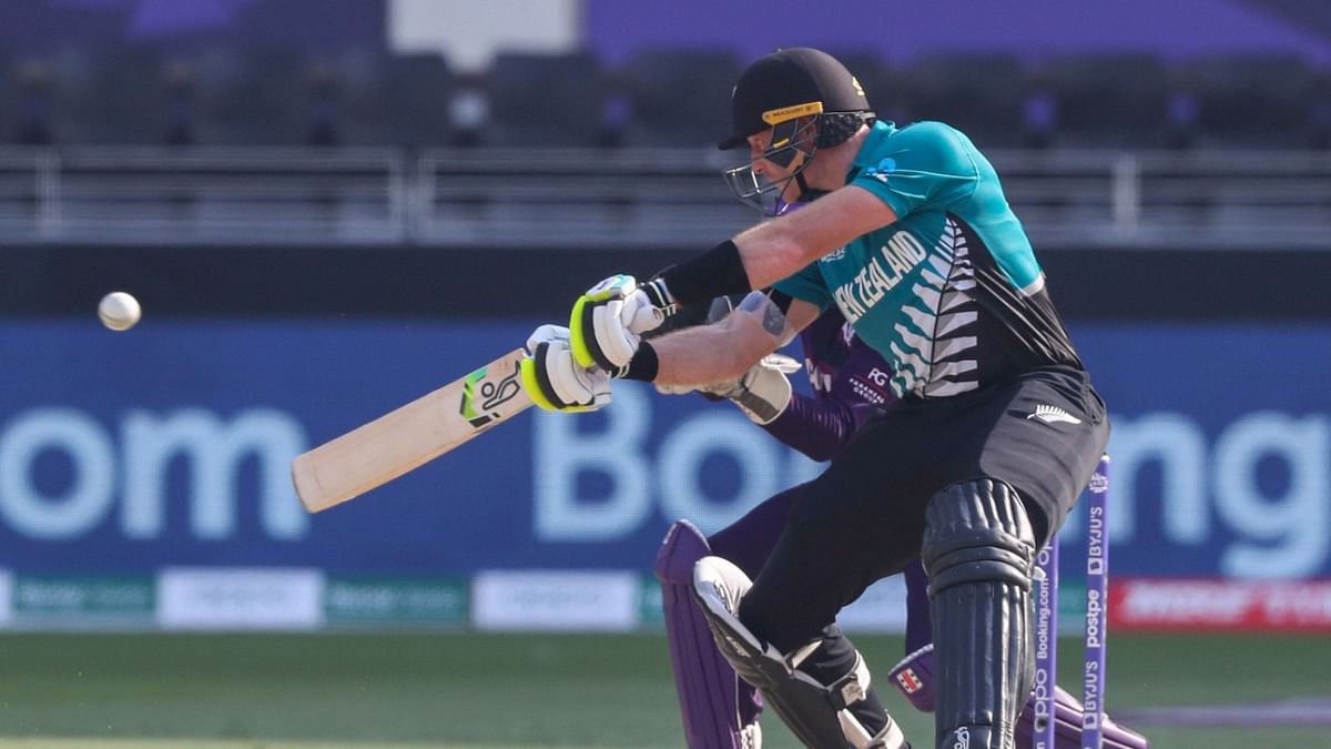 Martin Guptill scores 93 as New Zealand post 171 for 5 against Scotland