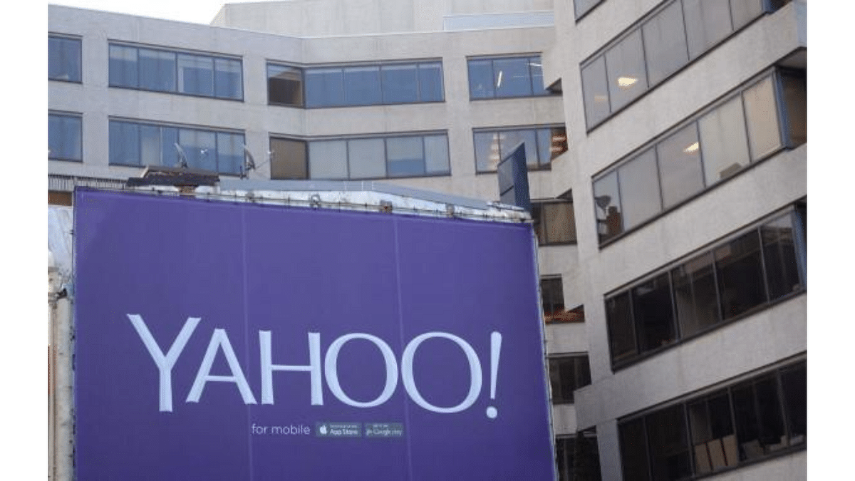 Yahoo pulls out of China, cites 'challenging' environment