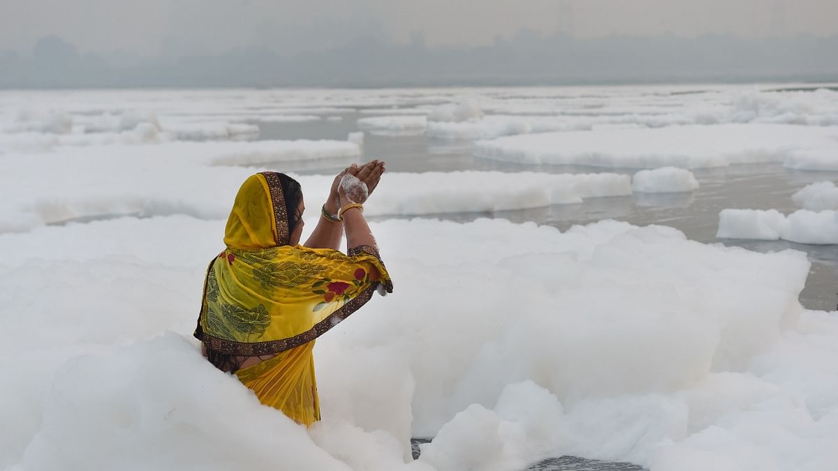 Bathing in Yamuna's toxic foam may lead to skin ailments: Experts