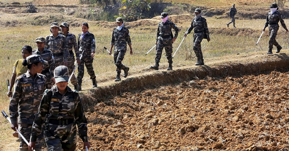 Chhattisgarh Encounter: CoBRA Commando, Naxal Killed in Sukma Operation