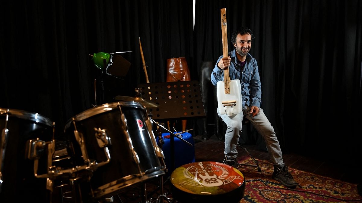 'Trash music': Turkish band recycles rubbish into sounds