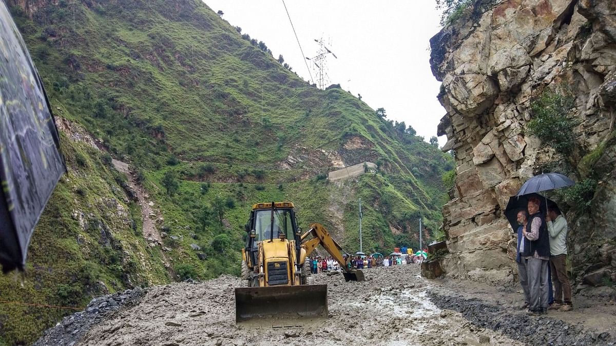 Leaked water pipe causes massive mudslide in Jammu; crucial stretch blocked