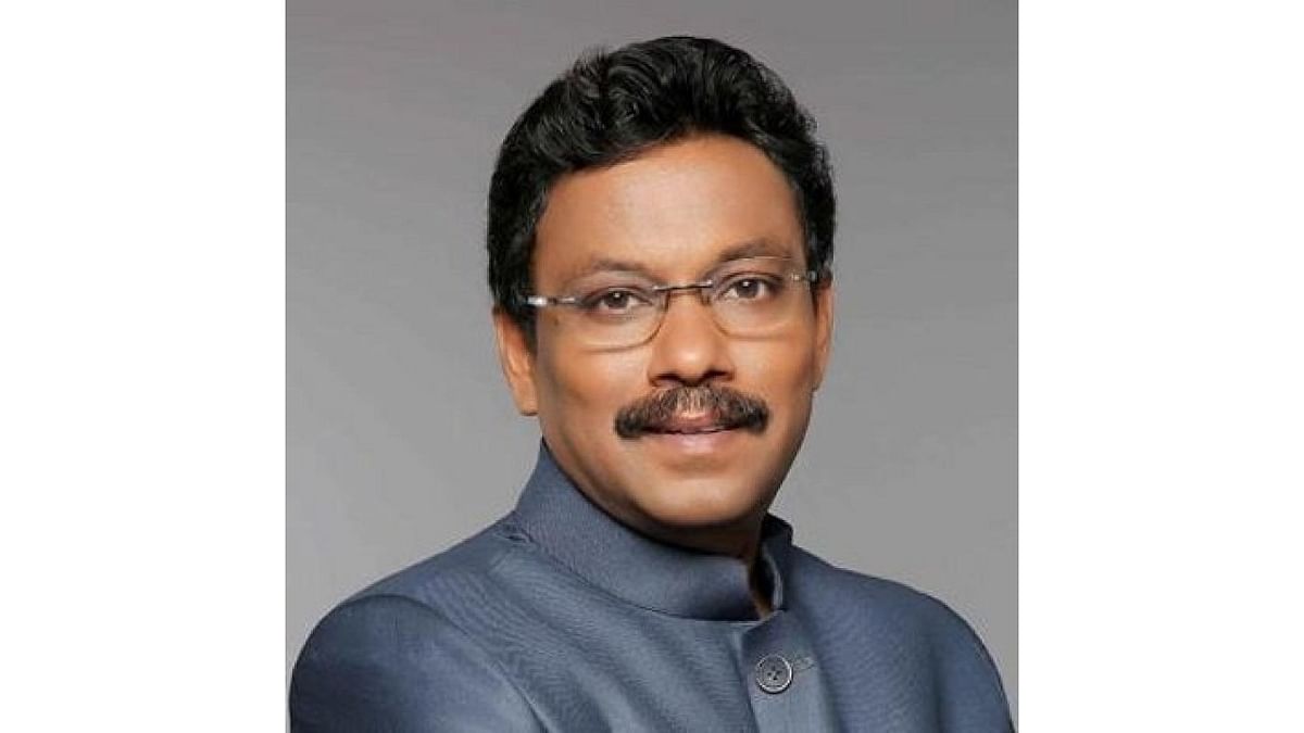 National politics priority, Fadnavis, Patil to lead Maharashtra: Vinod Tawde