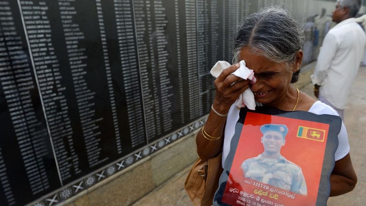 Sri Lankan troops break up Tamil remembrance of war dead