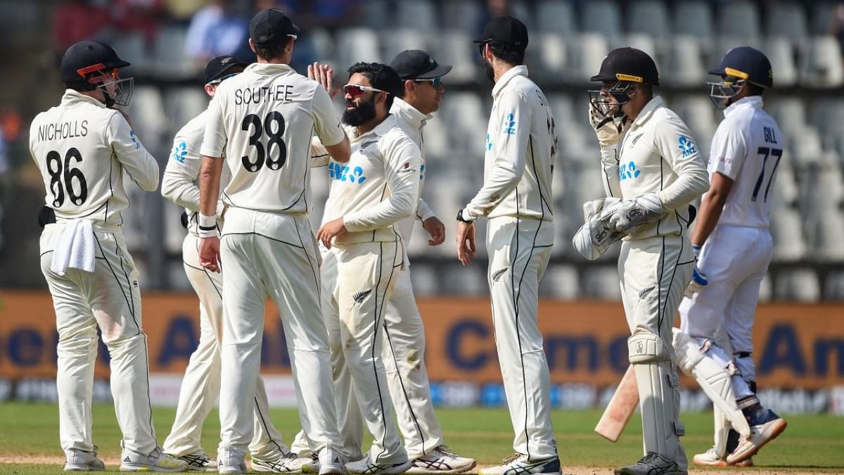 India declare at 276/7, set New Zealand 540 to win second Test